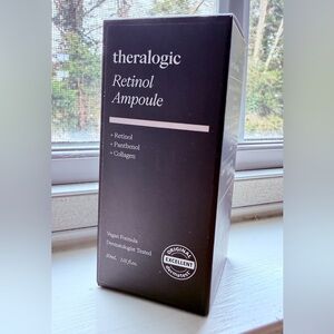 Chic Dark Box with D. Logo